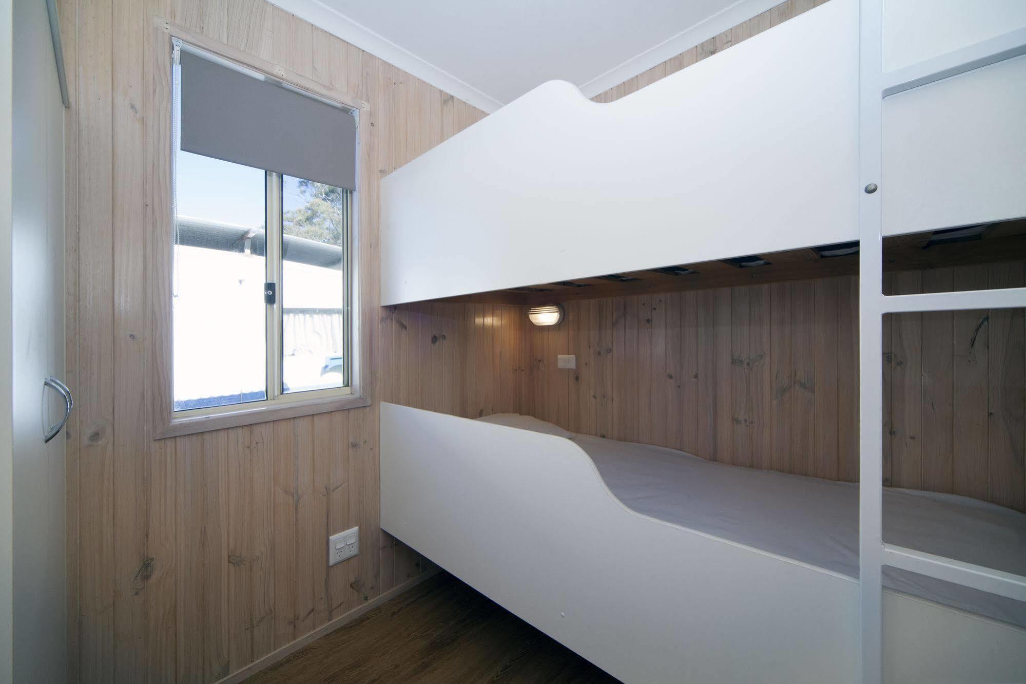 Holiday Haven Culburra Beach Hotel Bagian luar foto